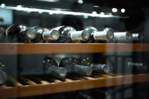 how to store wine properly at home